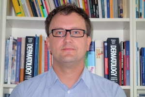 Branko Pirš, dr. med., spec. dermatovenerolog in flebolog