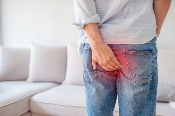 Laserske operacije hemoroidov in pilonidalnih cist
