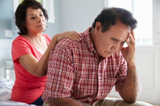 Parkinsonova bolezen: Kdaj do boljše oskrbe?