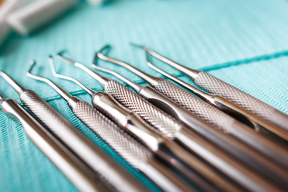 Zaščita pred covidom-19 na zobozdravniškem stolu