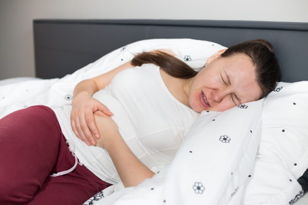 Akutni abdomen: Kdaj je potrebna nujna operacija?