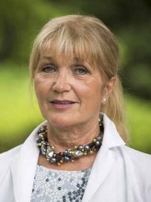 prof. dr. Mojca Matičič dr. med.