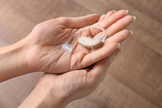 Naglušnost – problem sodobne družbe