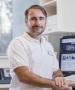 Testosteron po 50. letu: Kako vpliva na moške?