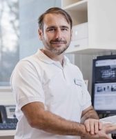Borut Gubina, dr. med.