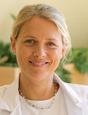 Nina Zupančič Križnar, dr. med.