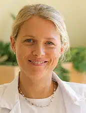 Nina Zupančič Križnar, dr. med.