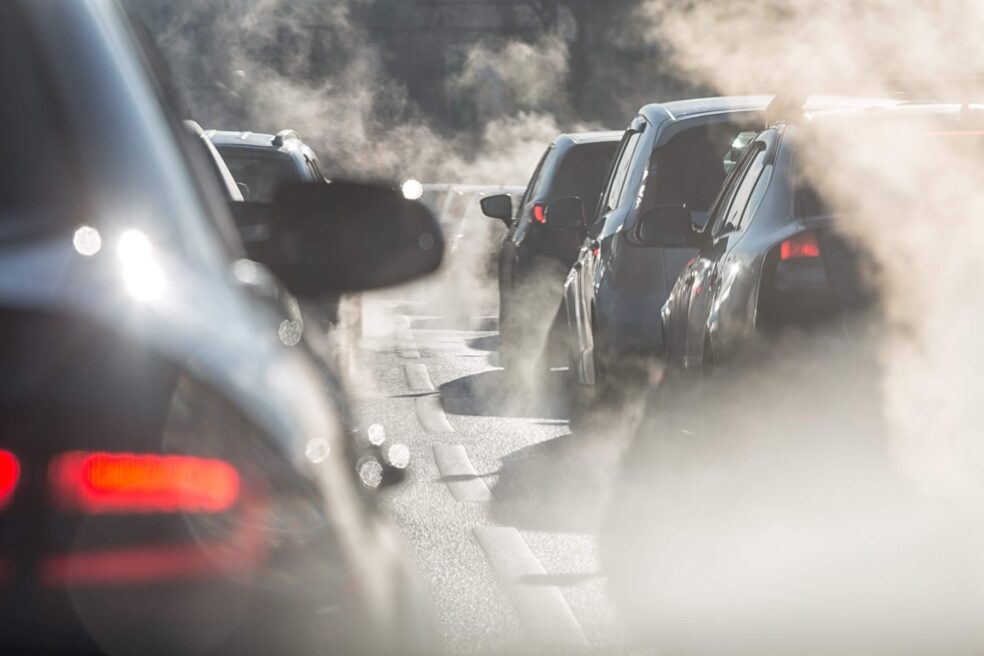 Onesnaženost zraka v Sloveniji: Kako PM10 in PM2,5 delci vplivajo na naše zdravje?