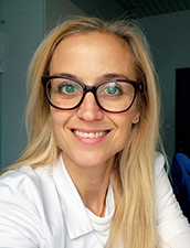 asist. Manja Hribar, dr. med.